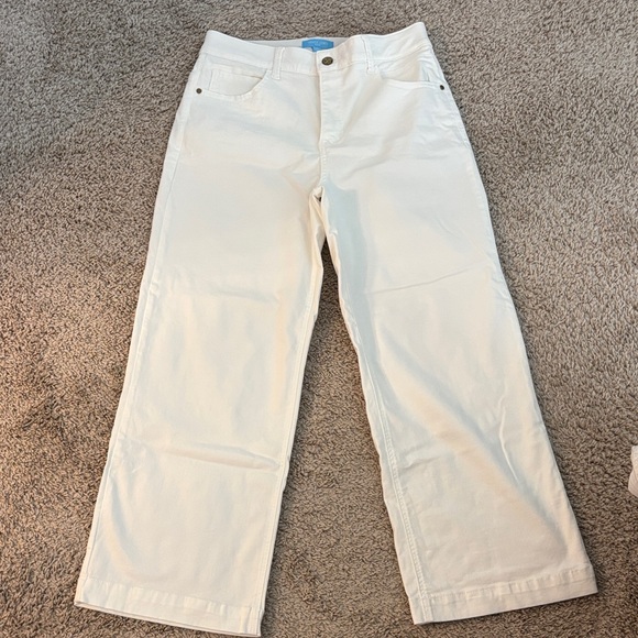Draper James White Wide Leg Jeans with Stretch - Picture 1 of 4